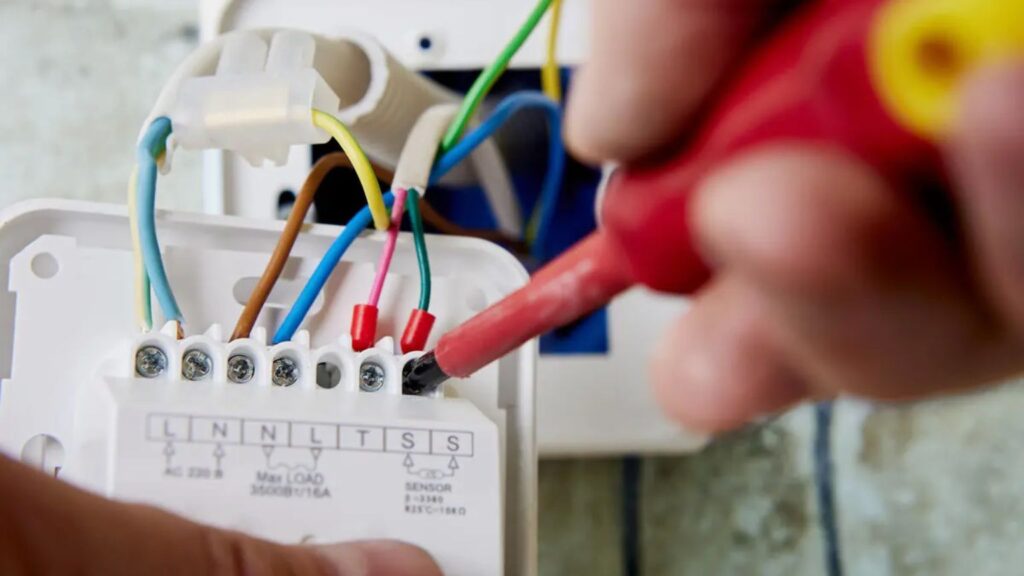 Thermostat Keeps Turning Off from Loose Wiring